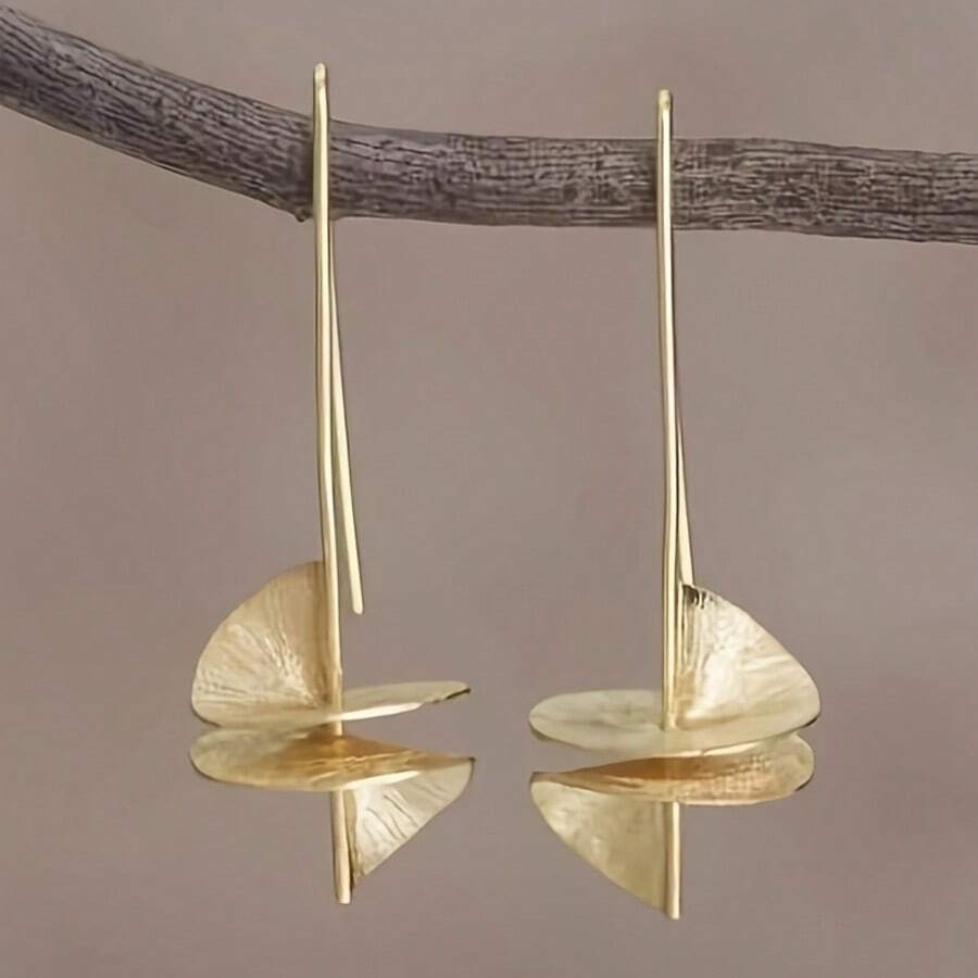 Fashionable Minimalist Asymmetrical Rotating Leaf Pendant Earrings, Creative Handmade Copper Jewelry For Women, Surprise Gift For Friends - Gold - View 1
