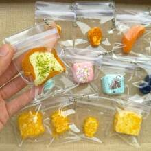 2026新款硅胶迷你挤压玩具带链子 - 完美礼物、生日礼物、理想礼物、惊喜礼物、节日礼物、情侣礼物、万圣节礼物、圣诞礼物、游戏玩家礼物 - 彩色 - 查看 3