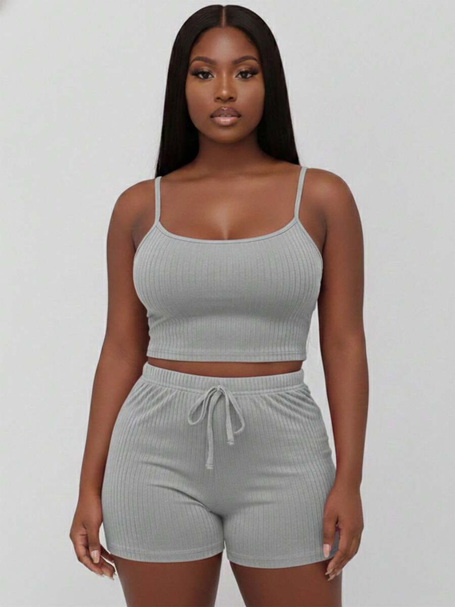 Curvy Rib Knit Camisole Crop Top And Shorts Two Piece Set Elegant Party Boho Style Plus Size Outfit - 灰色 - 查看 1