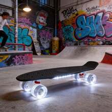 Patineta Tipo Penny Ruedas LED Iluminación Skateboard Compacto Diseño Urbano Ligero Superficie Antideslizante Estilo Colorido Ideal Paseos Nocturnos Gift Juvenil - Negro - Ver 3