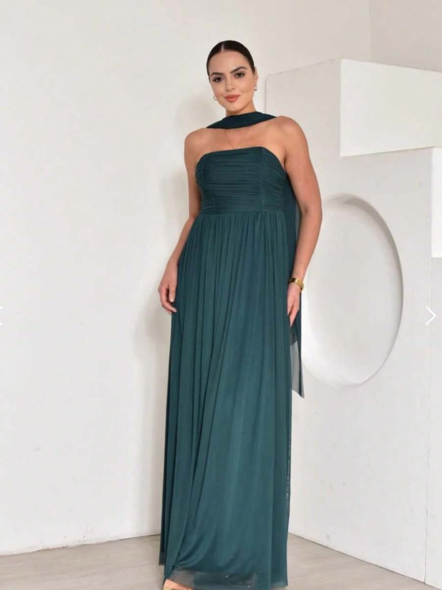 Long Dress With Cape For Wedding, Evening, Or Graduation. - Dark Green - View 1
