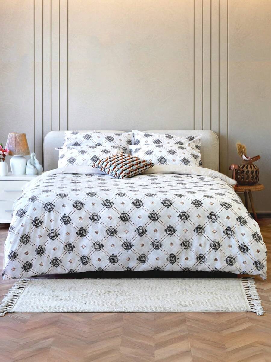 Turkish Cotton Duvet Cover Set With Pillow Cases – Soft & Breathable Cotton Contain Bedding Set - Beige - View 1