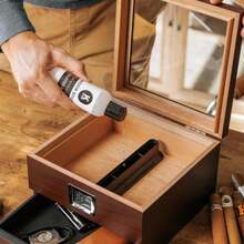 CASE ELEGANCE Klaro Humidor Solution Single Bottle - Regular Solution For Summer Months/Humid Climate 250ml - Klaro By Case Elegance - Màu A - Xem 2