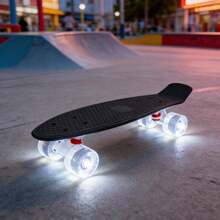 Patineta Tipo Penny Ruedas LED Iluminación Skateboard Compacto Diseño Urbano Ligero Superficie Antideslizante Estilo Colorido Ideal Paseos Nocturnos Gift Juvenil - Negro - Ver 1