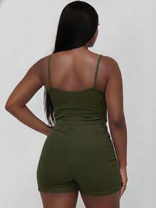 Curvy Rib Knit Camisole Crop Top And Shorts Two Piece Set Elegant Party Boho Style Plus Size Outfit - 橄欖 - 查看 3