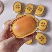 土豆香味烤芝士蛋糕，铝盒包装，趣味日式减压玩具，可捏捏捏，慢回弹蛋糕玩具，减压玩具，青少年挤压玩具，逼真芝士蛋糕，趣味十足的精美玩具，生日礼物，精致礼品 - 彩色 - 查看 5