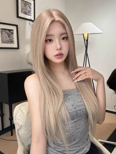 alicegarden 28-Inch Long Straight Lace Front Wig, Middle Part Golden Blonde Color, Natural Looking, Suitable For Daily Wear