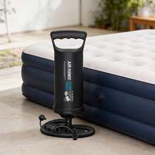 Bomba Manual Inflar Colchones Aire Diseño Portátil Asa Ergonómica Manguera Flexible Adaptadores Uso Camping Viajes Hogar Material Resistente Fácil Operación - Negro - Ver 3