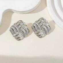 Un par de elegantes pendientes de botón cuadrados retorcidos de acero inoxidable; joyería hipoalergénica de alta calidad para mujeres, perfecta para uso diario y de trabajo - Multicolor - Ver 8