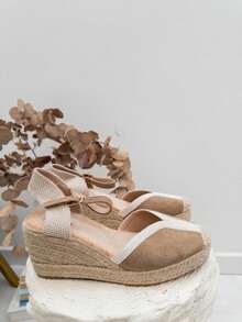 VIKIVIKI SHOES Women's Wedge Espadrilles, Valencian Espadrille Sandals With A Closed Front, Two-Tone Design, Elegant And Stylish, Comfortable And Lightweight Jute Wedge With Adjustable Ankle Strap, Breathable Summer Footwear For Daily Walks, Holidays, City And Beach, Platform That Stylizes The Silhouette And Combines With Dresses, Skirts, Linen Or Casual Chic Seasonal Looks - 卡其色 - 查看 3