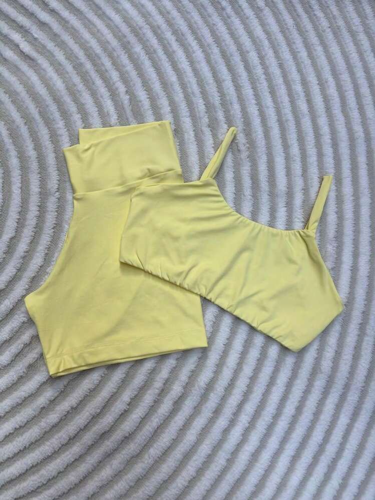 Two-Piece Set, Fitness Shorts And Top With Open Back And Opening For Padding. - 淺黃色 - 查看 1