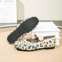 女士休闲平底鞋，豹纹百搭款，透气百搭，适合派对、办公室、居家等各种场合，四季皆宜。 - 杏色 - 查看 4