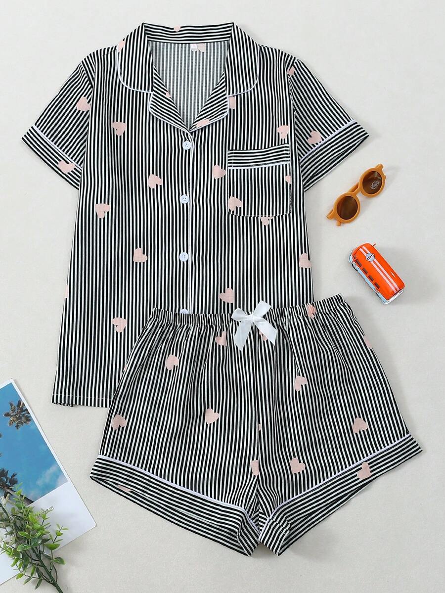 Setelan Piyama Celana Pendek Lengan Pendek Motif Hati Bergaris untuk Wanita - Hitam - View 1