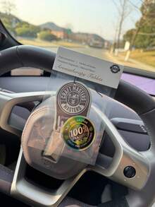 Tableta aromática relajante con aroma a cereza, ambientador natural para automóvil, difusor de fragancia colgante, sin alcohol, resistente a la luz solar, serie de fragancias de lujo, tableta colgante de fragancia para el espejo retrovisor, eliminador de olores, fragancia duradera, unisex, fragancia natural creativa para purificar el aire del automóvil, aroma de hotel de cinco estrellas, aroma de grado de lujo - Tarjetas retro de panda - Ver 4