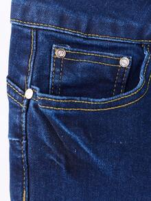 Pantalón Ajustado Negro de Talle Alto: Silueta Ceñida y Botonadura Frontal Decorativa, Denim Elástico para un Ajuste Cómodo y Versátil. - Azul H2VA24 - Ver 8