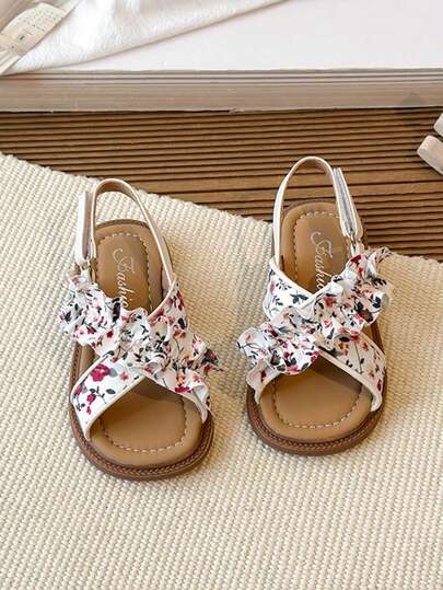 1 Pair Beige Floral Cute Fashionable Pearl Design Soft Bottom Non-Slip Flat Children/Baby Sandals, Suitable For Spring, Summer, Autumn And Winter