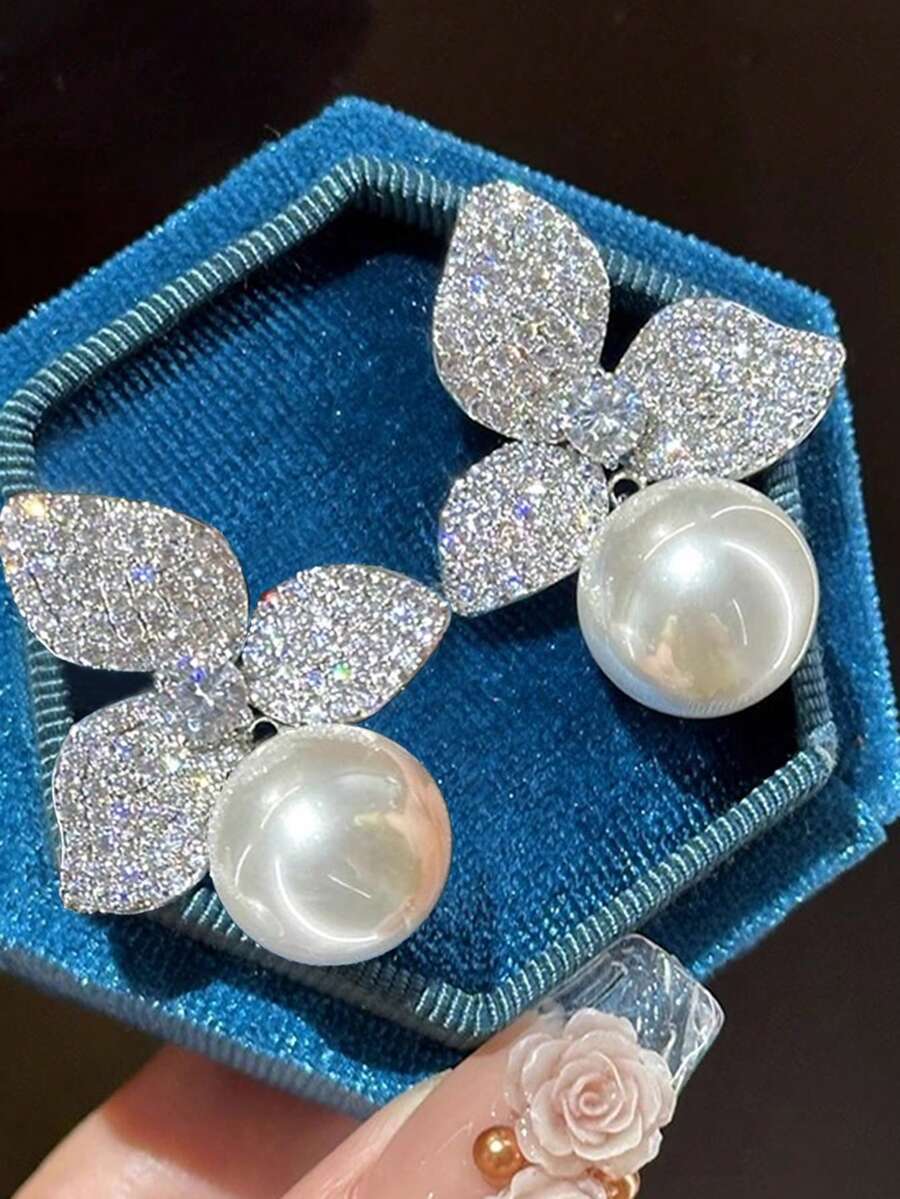 一对精美立方氧化锆和仿珍珠水滴耳环,适合女性参加派对、订婚、周年纪念日、情人节等场合佩戴。 - 1# - 查看 1
