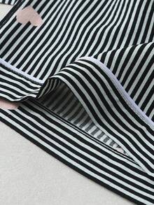 Setelan Piyama Celana Pendek Lengan Pendek Motif Hati Bergaris untuk Wanita - Hitam - View 6
