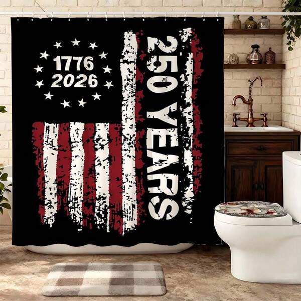 Tenda da doccia con bandiera USA 250° anniversario rovinata, stile grunge a righe rosse e bianche con testo 1776-2026 su sfondo nero, tenda da doccia impermeabile in poliestere con ganci, decorazione da bagno patriottica vintage per la celebrazione del 4 luglio