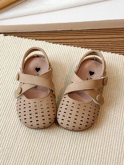1 Pair Khaki Butterfly Embroidered Children/Infant/Toddler Outdoor Sandals, Beach Shoes, Rain Shoes, Soft Bottom, Non-Slip, Hook And Loop Closure, Fashion Solid Color Cute Open Toe Sandals, Breathable, Quick Drying, Suitable For Spring/Summer, Beach, Outdoor Play
