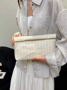 Túi xách thời trang màu trơn, chất liệu PU, dung tích lớn, nắp gập có khóa nam châm, hình vuông, họa tiết da cá sấu, túi xách nữ đa năng dùng cho dự tiệc, buổi tối, phù hợp cho phụ nữ đi du lịch và mua sắm. - Màu be - Xem 11