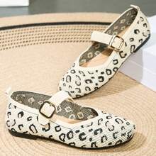 女士休闲平底鞋，豹纹百搭款，透气百搭，适合派对、办公室、居家等各种场合，四季皆宜。 - 杏色 - 查看 9