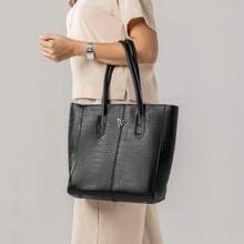 USEVITTAL Set Of 2 Monique Women's Bags: Crossbody/Shoulder Bag + Wallet - New Release - Black - View 3