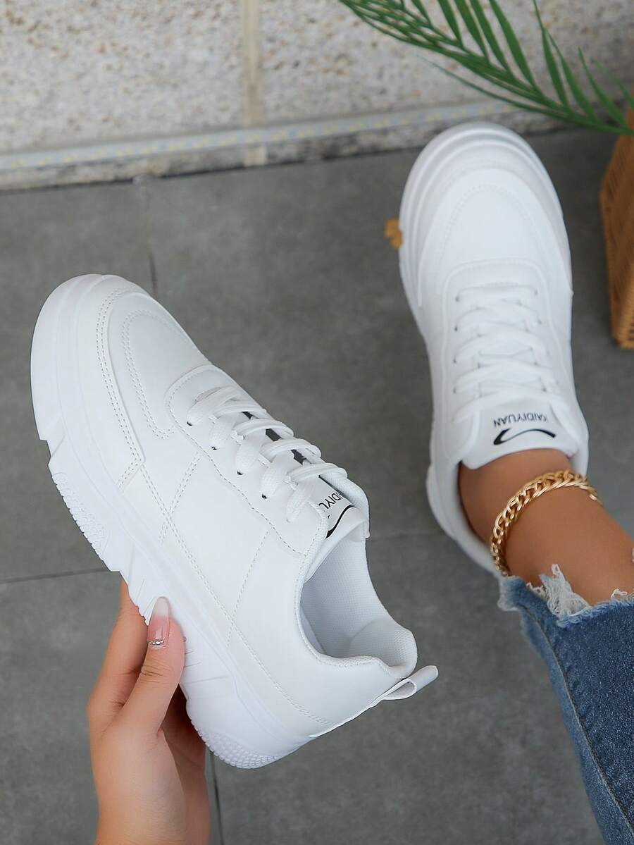 Women's White British Style Lace-Up Sneakers, Round Toe Low-Top Flat Skate Shoes, Fashionable Breathable Non-Slip Small White Shoes For Students - White - View 1