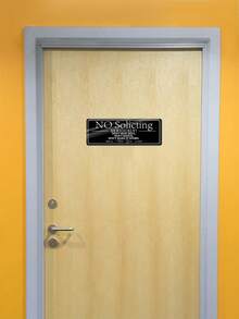 1pc Acrylic Office/Business Sign Board, English Warning Sign For Private Area, Surveillance Zone, Restroom, No Smoking In Public Area - Multicolor - View 8