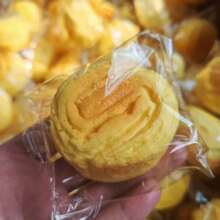 1个2026年畅销慢回弹可爱女孩减压软食品面包蛋糕带香味，减压玩具，节日、生日完美礼物，趣味礼物 - 彩色 - 查看 11