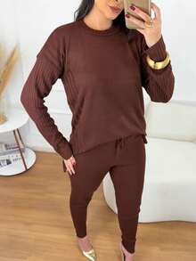 Women's Ribbed Knit Set: Mullet Blouse With Long Sleeves, Sweatshirt Set, Sweater, And Jogger Pants With Drawstring Cuffs - Winter Look - 鏽棕色 - 查看 7