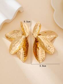 1 Pair Metal Fashionable Geometric Leaf Textured Stud Earrings, Suitable For Women's Daily And Party Wear - Leaf Earrings - View 3