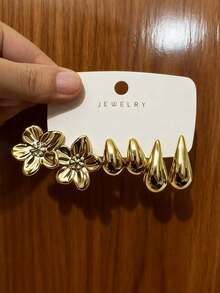 6/16件套夸张永生花耳环套装，包含大水滴形、五瓣花形和蝴蝶形耳环，适合日常及节日佩戴，采用ABS树脂材质，并经UV镀层处理，不褪色。 - 金色 - 查看 3