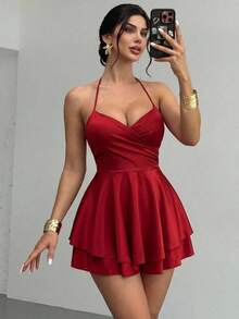 Vestido Mini Satinado con Espalda Multitiras y Falda de Olán - Burdeos - Ver 3