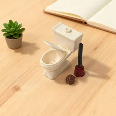 Mô hình nhà vệ sinh làm từ các khối xếp hình, được thiết kế để trang trí phòng tắm, bao gồm các chi tiết đồ chơi bổ sung, có các chi tiết trang trí thu nhỏ, là một mô hình sáng tạo, bao gồm các khối chất lượng cao được làm từ vật liệu, là một bộ lắp ráp.