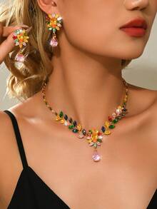 1 Set de Collar y Aretes de Mujer con Flor, Joyería de Cobre y Circonita - Color 8557-3 - Ver 4