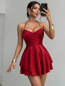 Vestido Mini Satinado con Espalda Multitiras y Falda de Olán - Burdeos - Ver 1