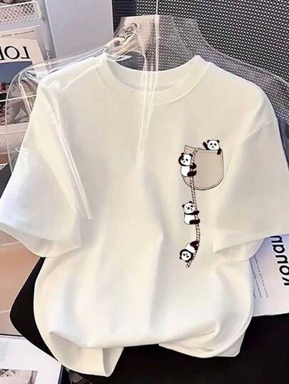 Camiseta Feminina Blusinha 100% Algodão Com Estampa Pandinha no Bolso Camisa Gola Redonda Manga Curta Estilo Moderno Primavera Verão