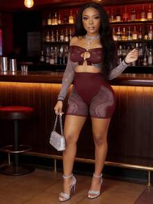 2026 Women's High-End Long-Sleeve Top And High-Waist Hollow-Out Fashion Shorts Set For Outerwear - 深棕色 - 查看 2