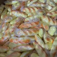 1个柔软可捏的逼真面包玩具，慢回弹减压玩具，适合办公室、旅行、教室、浴室、圣诞节、万圣节、生日礼物 - 彩色 - 查看 8