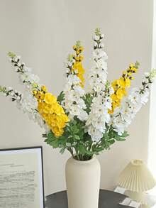 متعدد الألوان