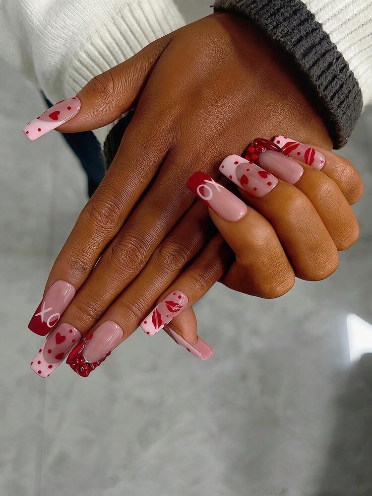 10片装Y2K风格管道形美甲贴片套装 - 手工制作，粉色美甲，红色美甲，粉红法式美甲，手绘红色波点、红色之吻和红色爱心图案设计，闪亮红色水钻装饰手工美甲贴片 - 彩色 - 查看 4