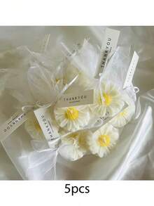 5支雏菊造型香氛蜡烛套装 - 婚礼回礼篮、新娘送礼会装饰、大豆蜡家居香氛、简约花卉桌面装饰 - 菊花 - 查看 13