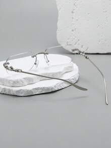 1 Pair Men's Silver Asymmetric Rimless Metal Fox Elegant Stylish Flat Glasses, New Arrival For Spring - Silver - View 3