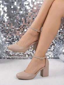 Zapatillas de tacón cuadrado de altura media para mujer de moda, con hermoso acabado y pulsera con hebilla ajustable en tobillo, perfecto para ocasiones especiales, fiestas o para añadir un toque glam a tu outfit. La punta redonda y el tacón cuadrado aseguran estabilidad y comodidad, mientras que la pulsera ajustable en el tobillo brinda comodidad y elegancia. - Beis - Ver 3