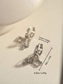 1 Pair 925 Silver Earrings, Elegant & Cute Copper Plated 925 Silver Earrings, Suitable For Daily Wear And Gatherings - Silver - View 4