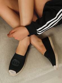 Black Ultra-Lightweight Espadrilles, Breathable Mesh Slip-On Shoes, Comfortable Flat Walking Loafers With Contrast Toe For Women - Black - View 2