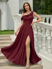 EVERPRETTY Elegant Chiffon Asymmetric Neckline Bridesmaid Dress, Suitable For Parties - Burgundy - View 1