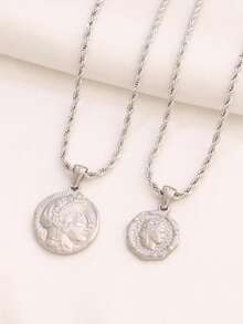 1pc Stainless Steel Carved Queen Pendant Necklace For Women Fashion 18K Gold Plated Charms Chain Necklaces Waterproof Jewelry - Necklace - View 2