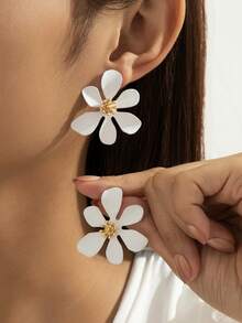 一对夏季度假风白色花朵彩绘耳环，适合女士海滩旅行、日常佩戴、约会、旅行。 - 白色 - 查看 2